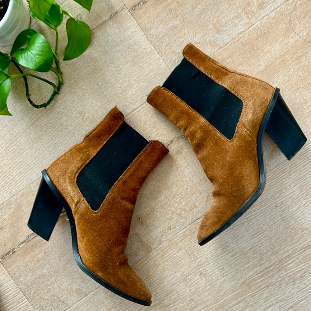 TOPSHOP Suede Ankle Boots